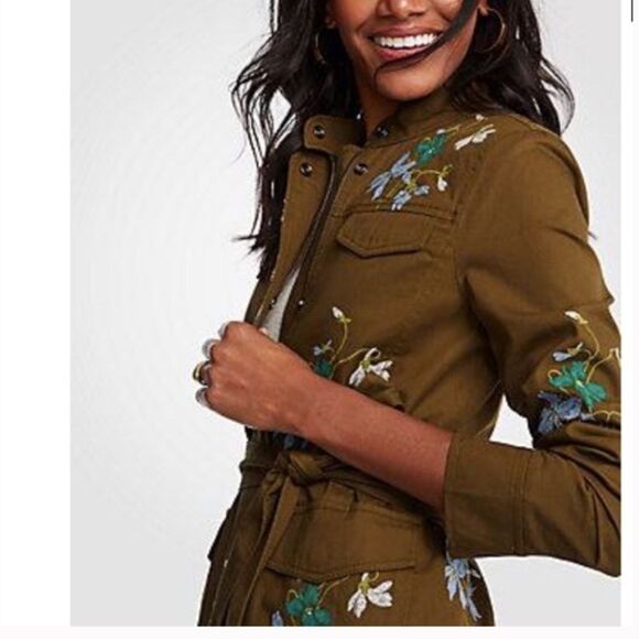 ANN TAYLOR Embroidered Floral Safari Jacket Skirt Blazer Coordinating Set Green - Picture 2 of 7